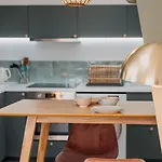 Grange Petite Brise Bord De